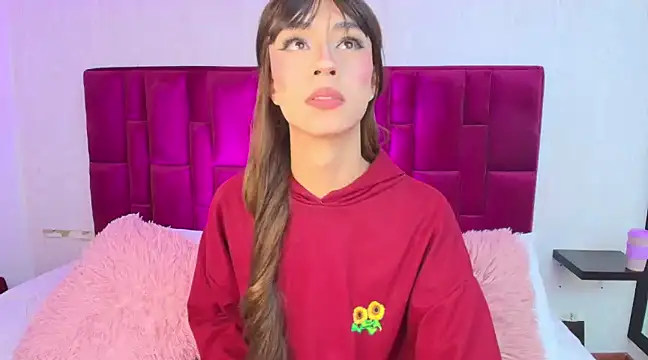 Snapshot of Ari_sunshine_ chatting on 03-20-25, 09:24 Ari sunshine online show from 03-20-25, 09:24