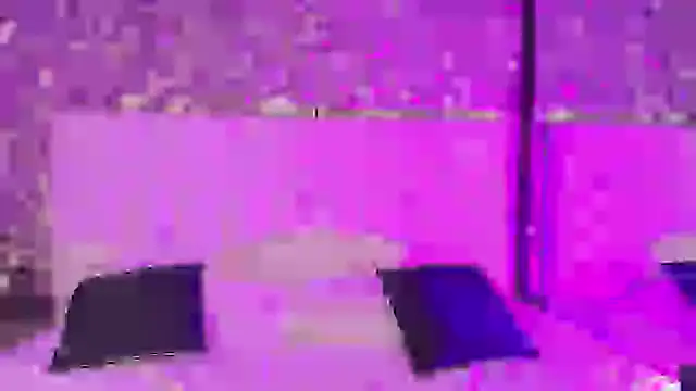 Snapshot of Ari_sunshine_ chatting on 03-13-25, 08:00 Ari sunshine online show from 03-13-25, 08:00