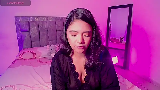 DIANEE 01 online show from 02-04-26, 11:00