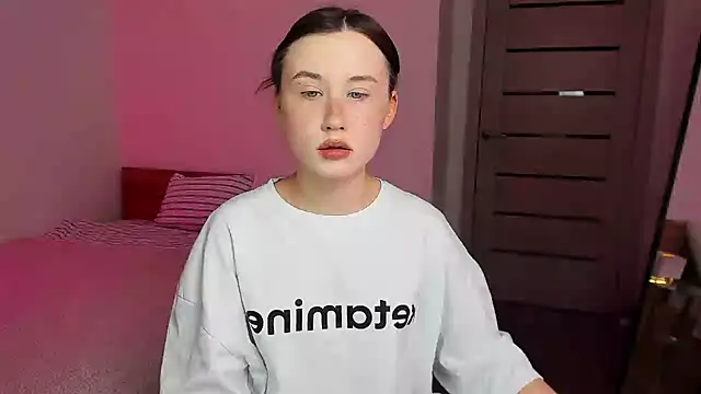 Stella Sunny online show from 11-02-25, 12:48