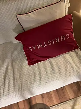 tigerrtiger online show from 03-08-26, 09:07