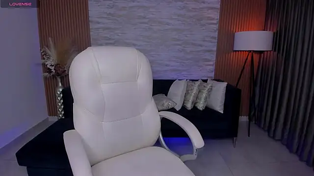 anniie smith online show from 01-06-26, 03:10