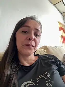 natalie cowens online show from 06-20-26, 05:07