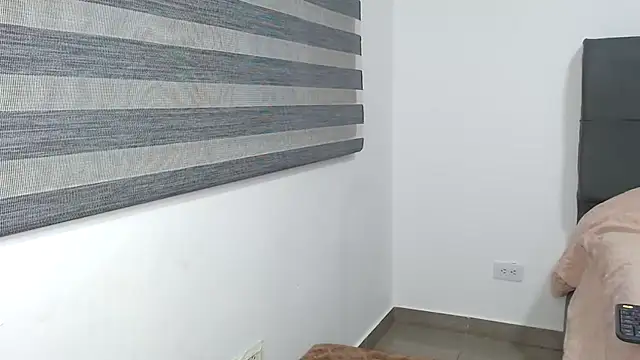 EmiliMontero online show from 12-20-25, 01:30