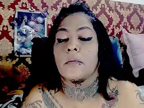 Indiancatz2 online show from 09-29-25, 03:28