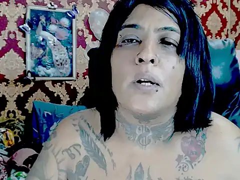 Indiancatz2 online show from 11-26-25, 05:24