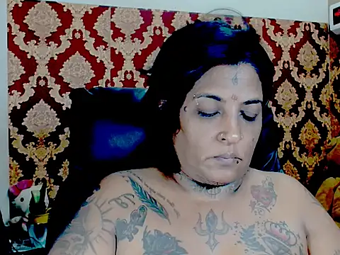 Indiancatz2 online show from 02-04-26, 04:02