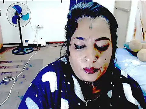 Indiancatz2 online show from 06-14-26, 02:24