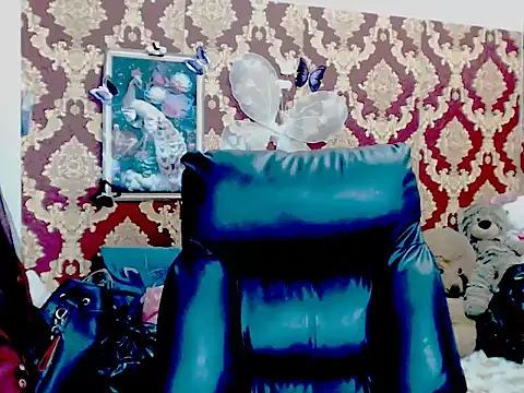 Indiancatz2 online show from 12-18-25, 05:50