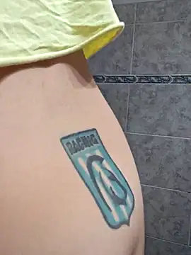 solangeyaelok1 online show from 02-17-25, 01:33