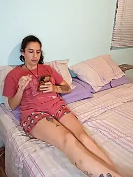 solangeyaelok1 online show from 02-02-25, 02:59