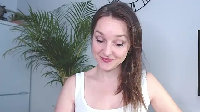 AliciaDesire online show from 02-03-25, 08:02