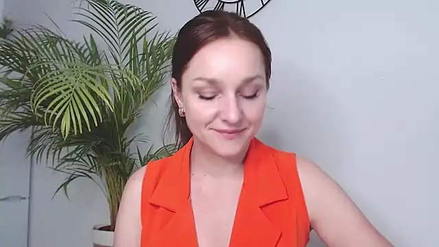 AliciaDesire online show from 03-12-25, 08:08