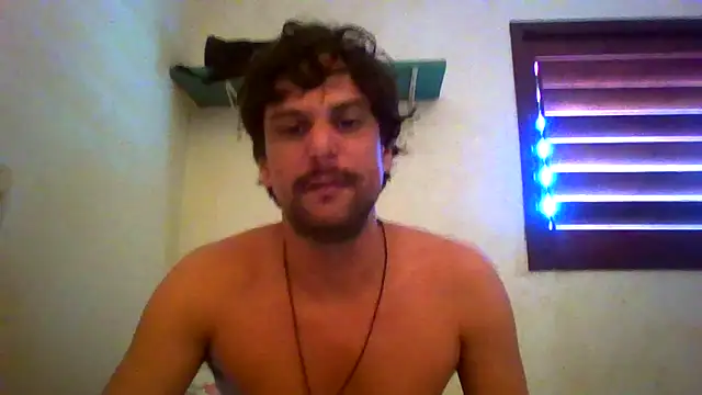 couplemilk online show from 04-28-26, 06:56