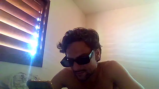 couplemilk online show from 01-06-25, 06:52