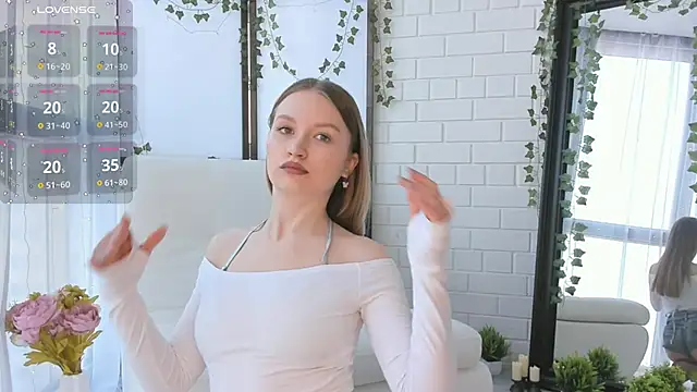 Snapshot of IsabellaTorrance chatting on 03-23-25, 03:10 IsabellaTorrance online show from 03-23-25, 03:10