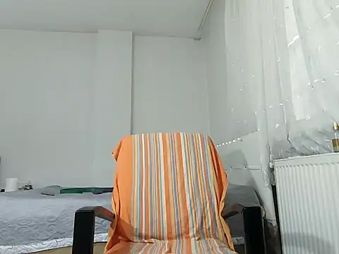 Snapshot of maskeli_s2ci_ chatting on 02-22-25, 10:40 maskeli s2ci online show from 02-22-25, 10:40