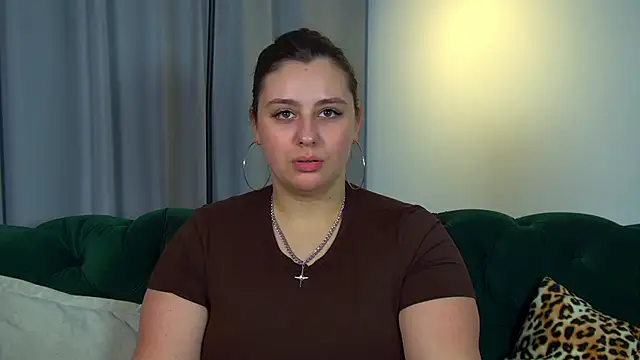 Snapshot of MaryMurray chatting on 11-20-25, 06:25 MaryMurray online show from 11-20-25, 06:25