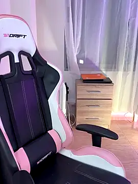 Adriennesexxx online show from 12-05-25, 06:28