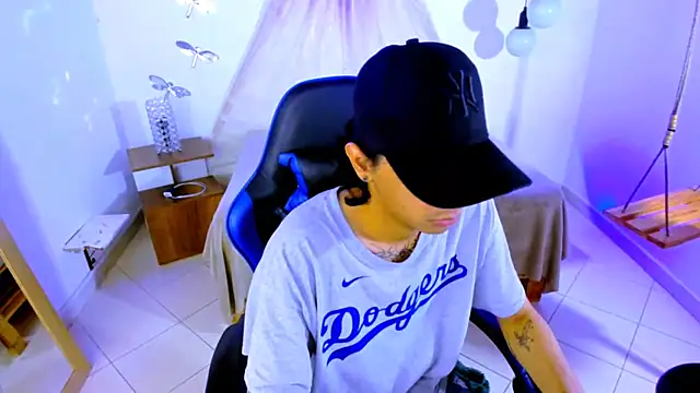 Brand habes online show from 12-15-25, 05:35