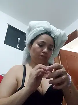 Sofia Walke1 online show from 02-14-26, 04:18