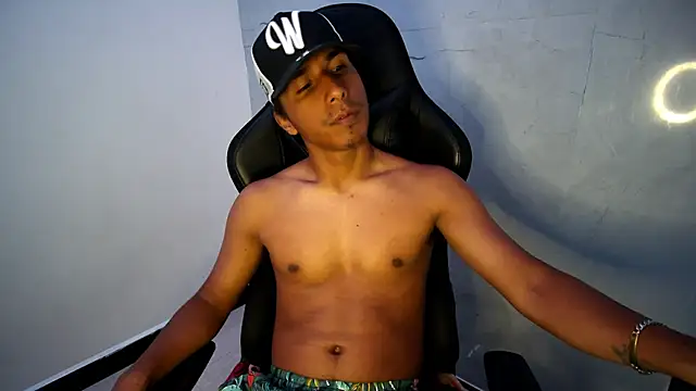 michaelhotbbc online show from 10-20-25, 03:41