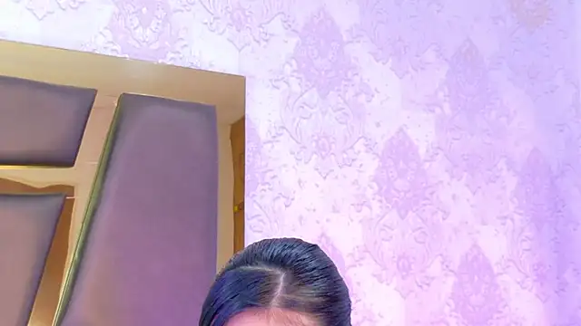 GiahDaniels online show from 03-31-26, 01:29