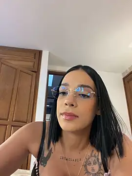 AngelineConnor online show from 04-10-26, 10:28