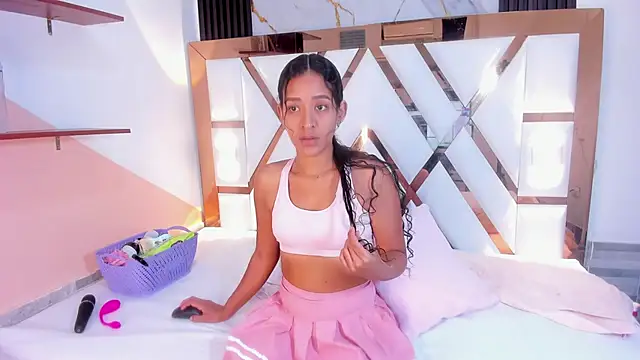 amberr sweett69 online show from 03-07-25, 06:43