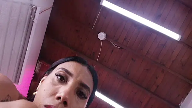 nata luna online show from 10-24-25, 07:13