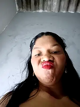 DIORA Latina online show from 02-13-26, 02:22