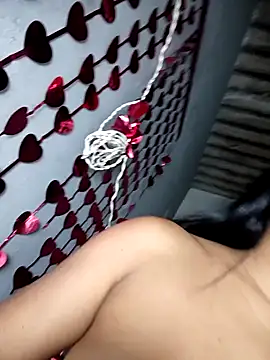 DIORA Latina online show from 03-18-26, 03:53