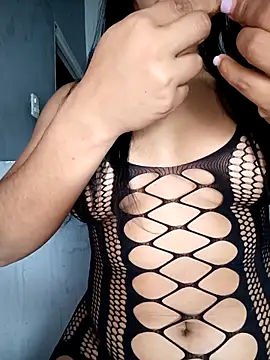 DIORA Latina online show from 04-18-26, 04:15