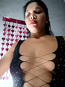 DIORA Latina online show from 03-24-26, 03:50