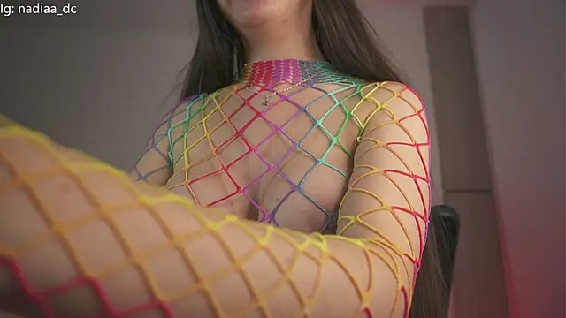 Snapshot of Nadiaa_ chatting on 09-27-25, 01:12 Nadiaa online show from 09-27-25, 01:12