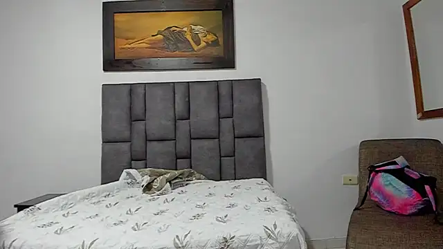 Vahiolet smith online show from 01-14-26, 03:43