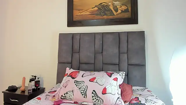 Vahiolet smith online show from 03-05-26, 03:14