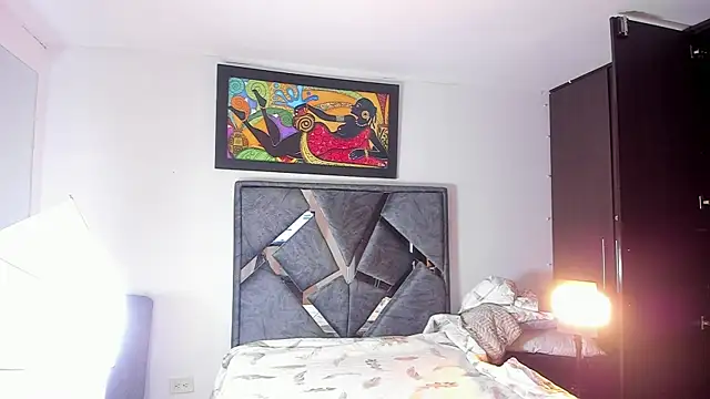 Vahiolet smith online show from 11-08-25, 03:32