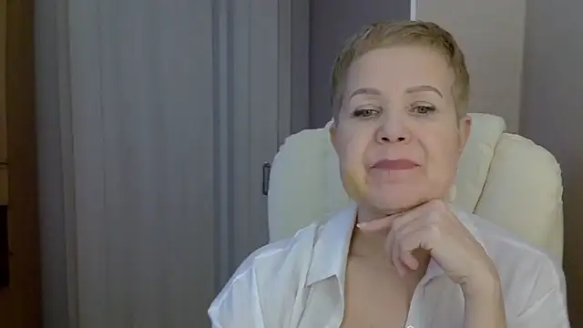 Madam-Madam online show from 01-15-25, 10:59