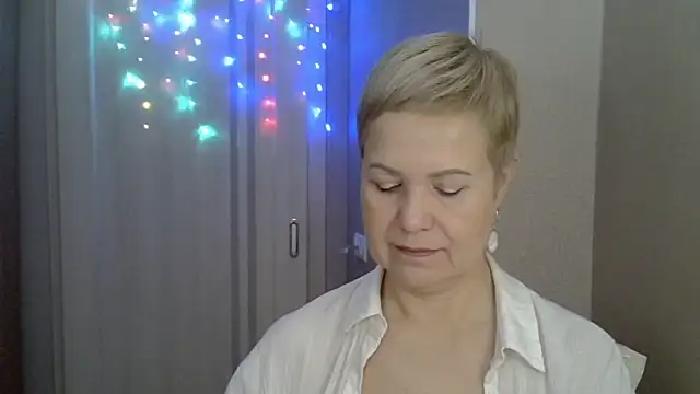 Madam-Madam online show from 12-24-24, 01:49