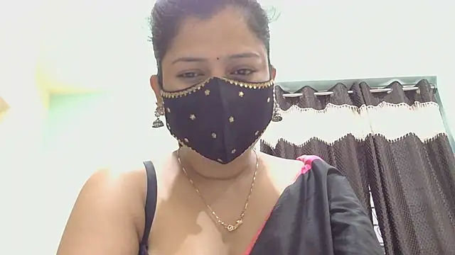 Snapshot of payal_sharma1 chatting on 07-01-26, 06:03 payal sharma1 online show from 07-01-26, 06:03