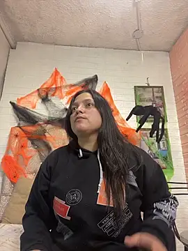 KataleyaStiward online show from 10-25-25, 02:07