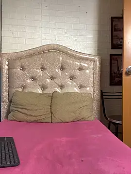 KataleyaStiward online show from 11-11-25, 12:55