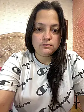 Snapshot of KataleyaStiward chatting on 10-17-25, 12:51 KataleyaStiward online show from 10-17-25, 12:51