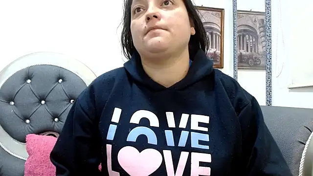 KataleyaStiward online show from 06-27-26, 01:17