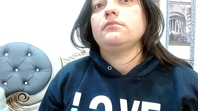 KataleyaStiward online show from 06-11-26, 12:24
