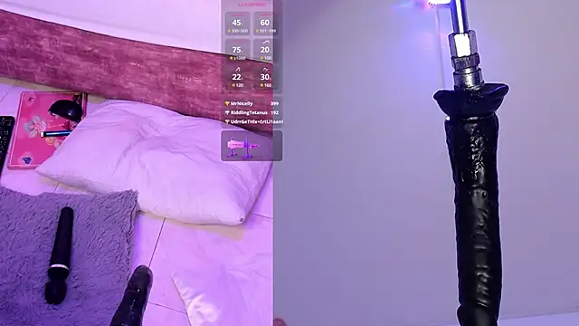 Snapshot of SofiRey_ chatting on 02-15-25, 04:34 SofiRey online show from 02-15-25, 04:34