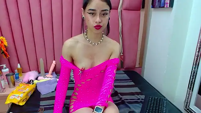 Snapshot of AnnySweett_ chatting on 02-03-25, 07:00 AnnySweett online show from 02-03-25, 07:00