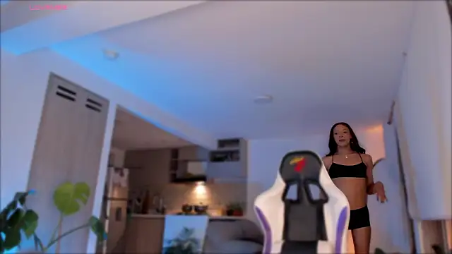  Miss Anna  online show from 03-08-26, 01:00