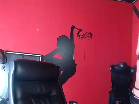 KLOE PIELL online show from 04-06-26, 09:38